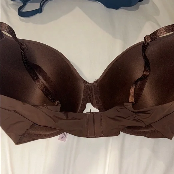Victoria's Secret Chocolate Brown Bra t-shirt lightly lined full coverage. - Picture 5 of 6